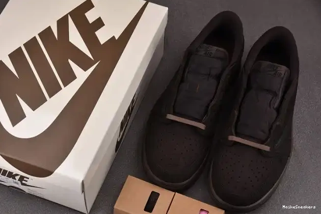MaikeSneakers Scott Velvet Low OG Brown Travis Air 1 DM7866-202 x Jordan 0414